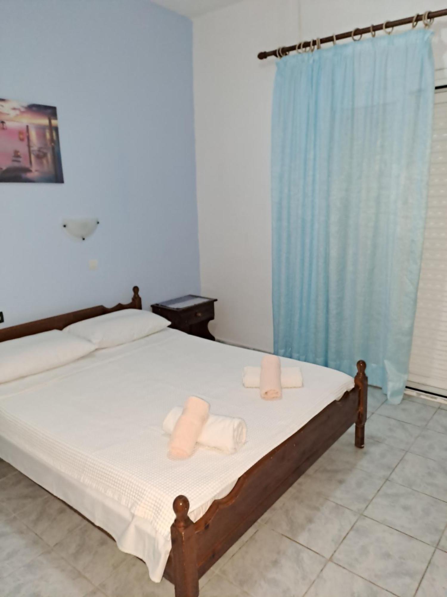 Tony'S Apartments Agios Georgios  Dış mekan fotoğraf