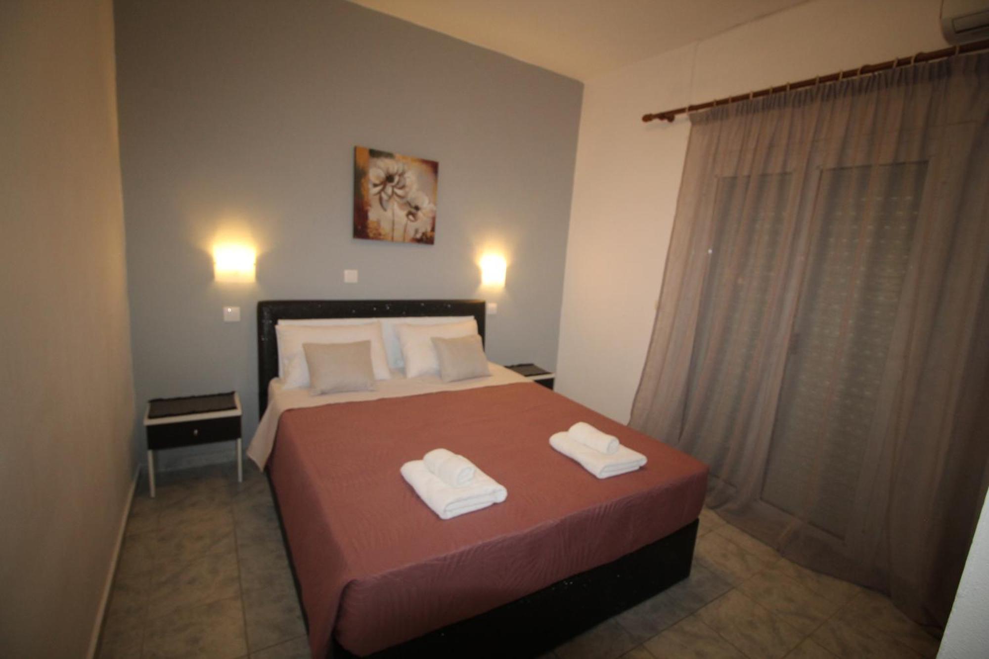 Tony'S Apartments Agios Georgios  Dış mekan fotoğraf