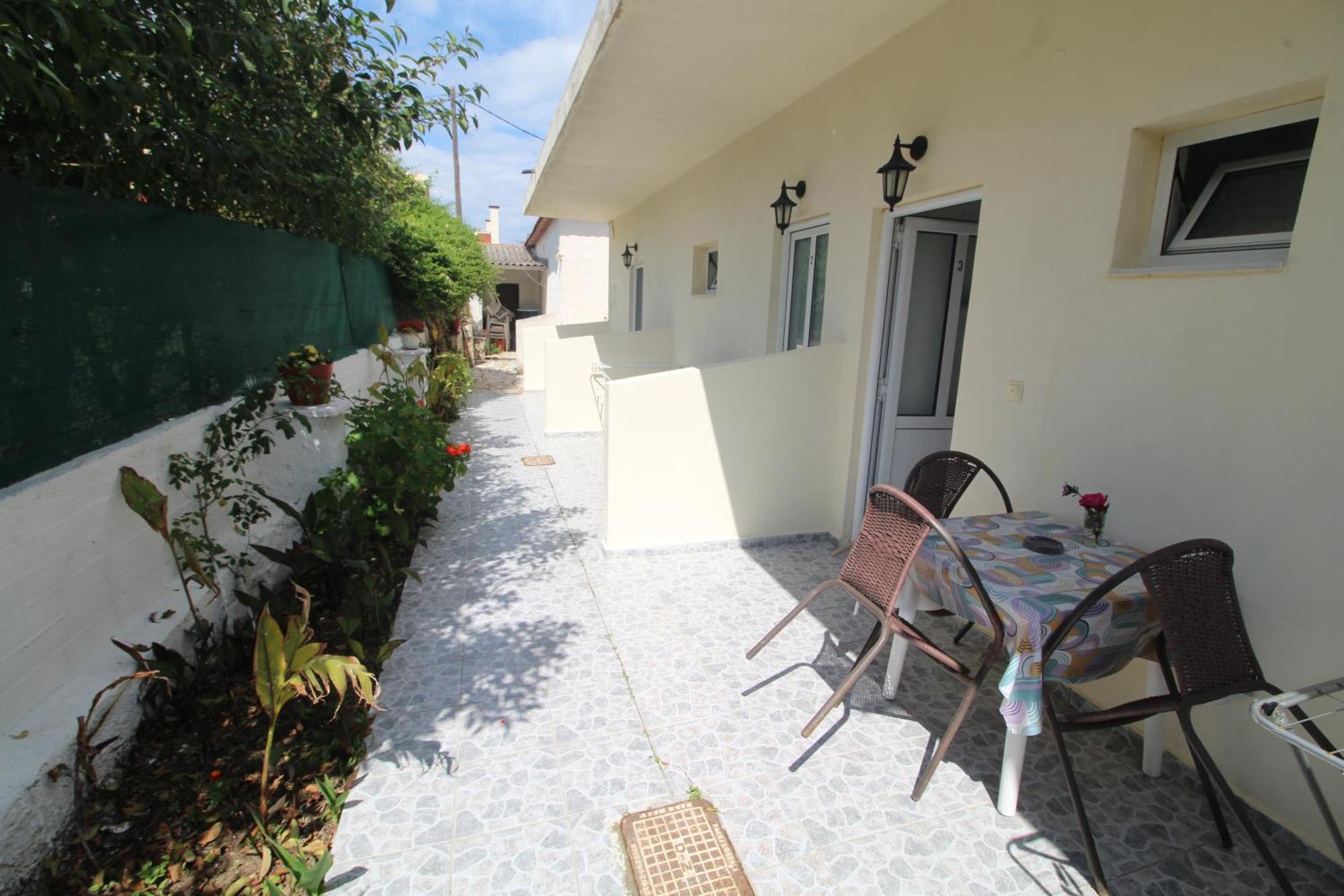 Tony'S Apartments Agios Georgios  Dış mekan fotoğraf