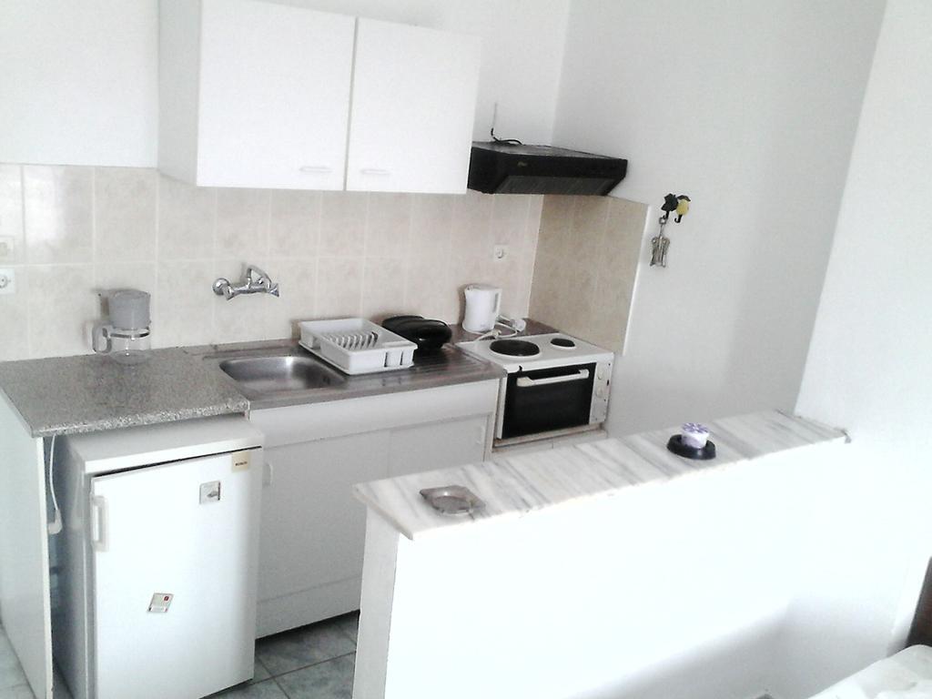 Tony'S Apartments Agios Georgios  Dış mekan fotoğraf
